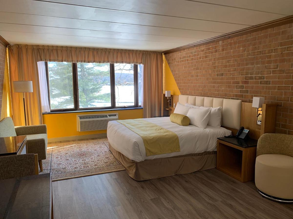 The Lodge Luxury Resort At Lake Harmony Bagian luar foto